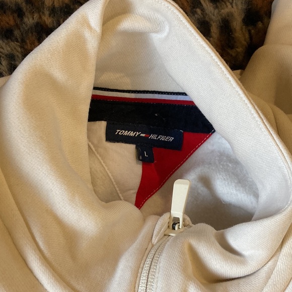 Tommy Hilfiger Quarter Zip Cream Sweatshirt - Picture 4 of 6